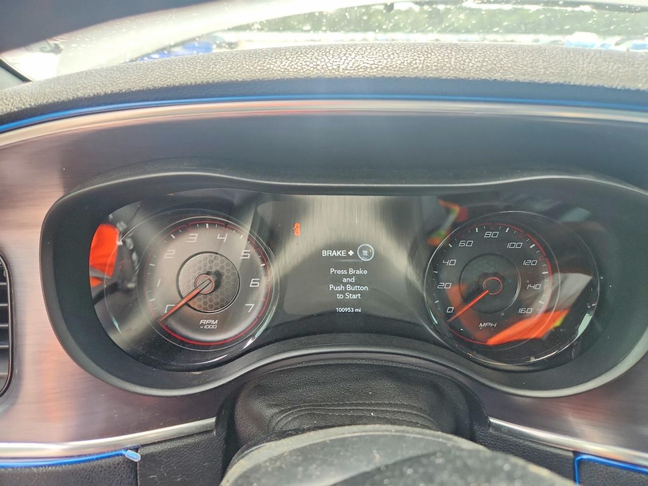 2017 Dodge Charger R - zdjęcie 9