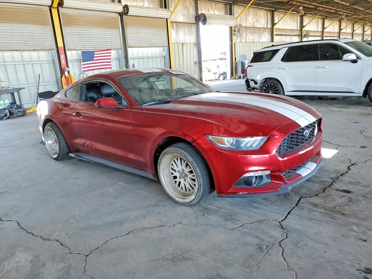 2016 Ford Mustang - zdjęcie 4