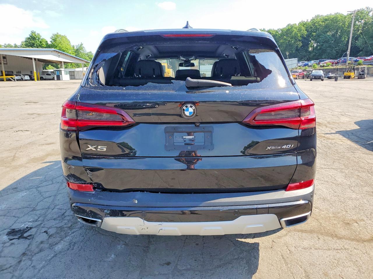 2022 BMW X5 xDrive40I - zdjęcie 6