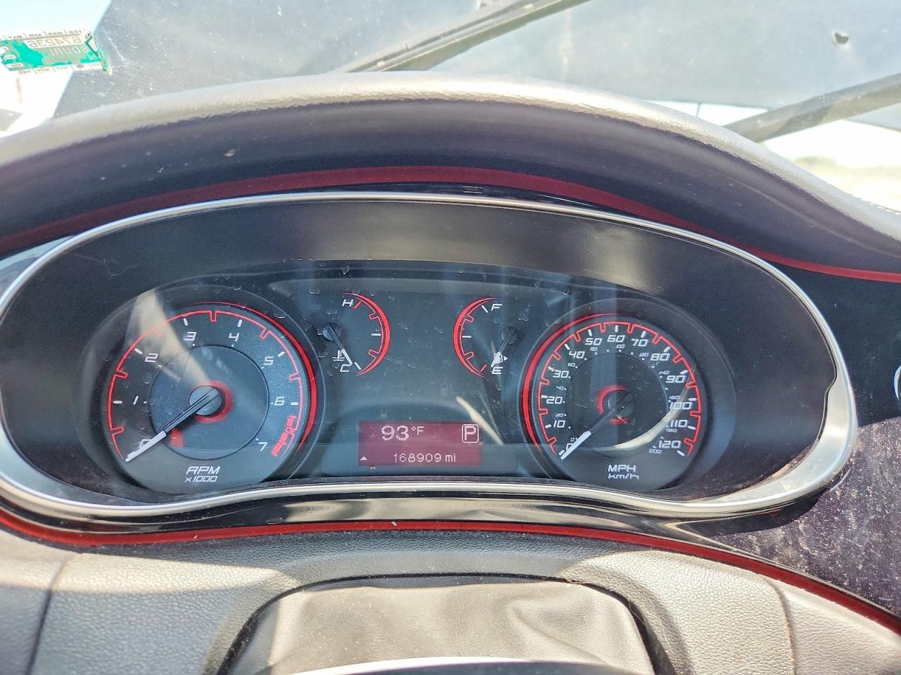 2015 Dodge Dart Sxt - zdjęcie 9