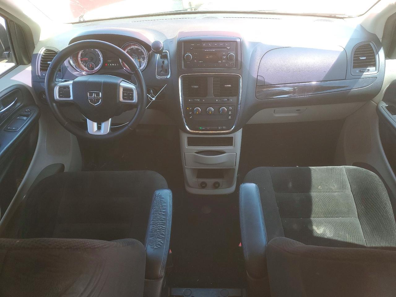 2016 Dodge Grand Caravan Se - zdjęcie 8