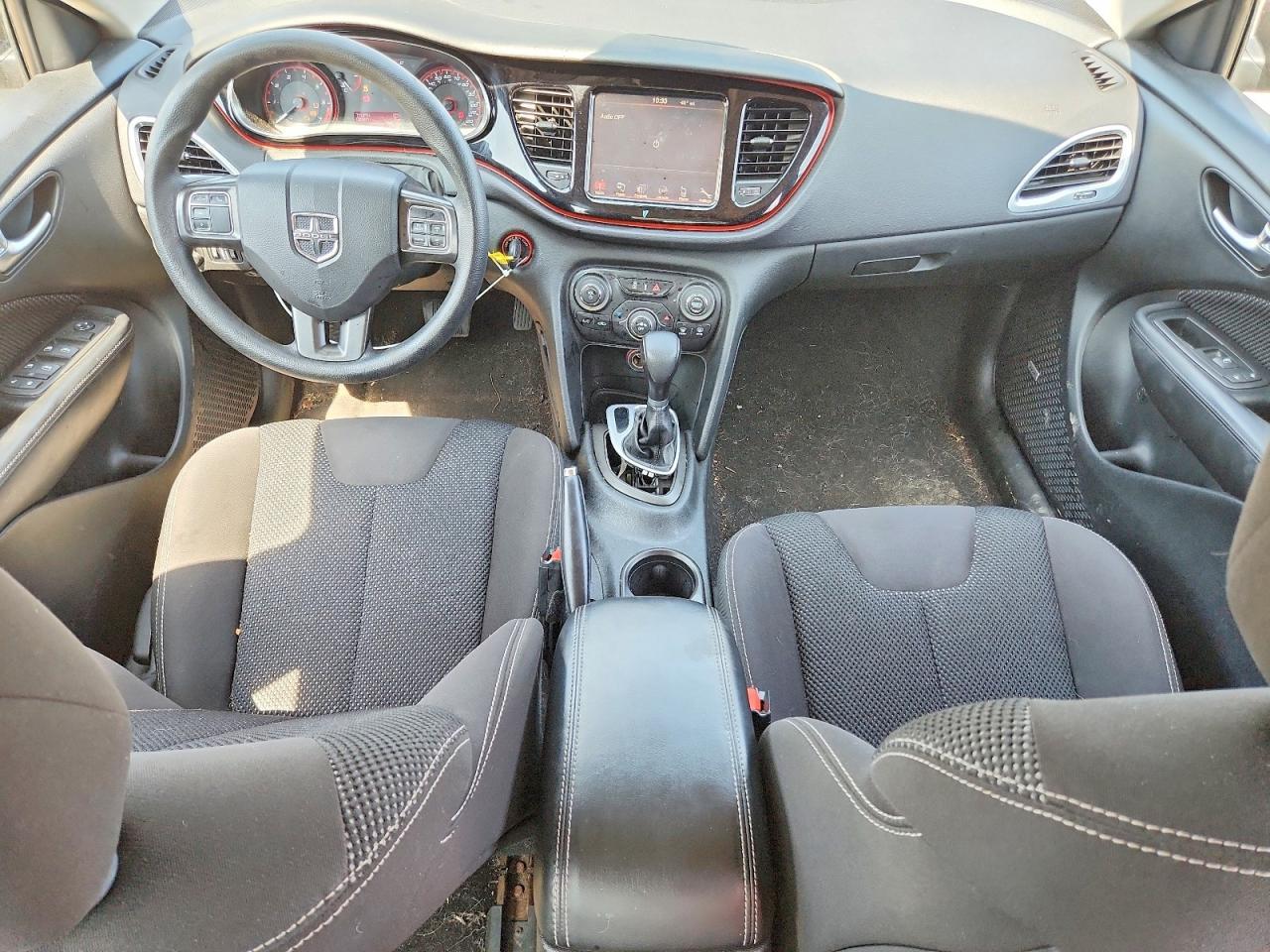 2015 Dodge Dart Sxt - zdjęcie 8