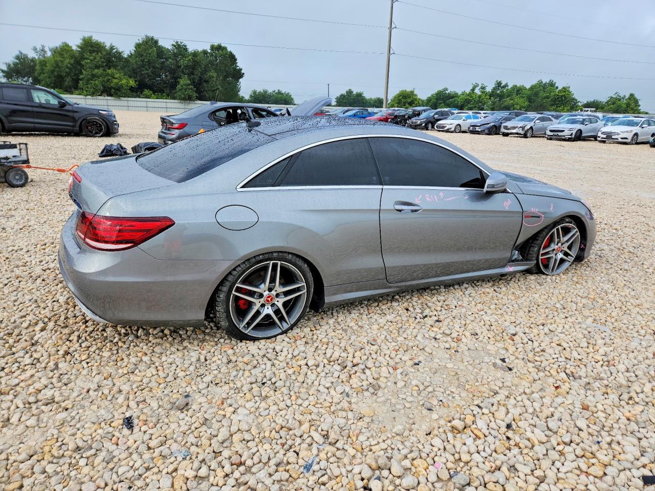 2014 Mercedes-Benz E 550 - zdjęcie 3
