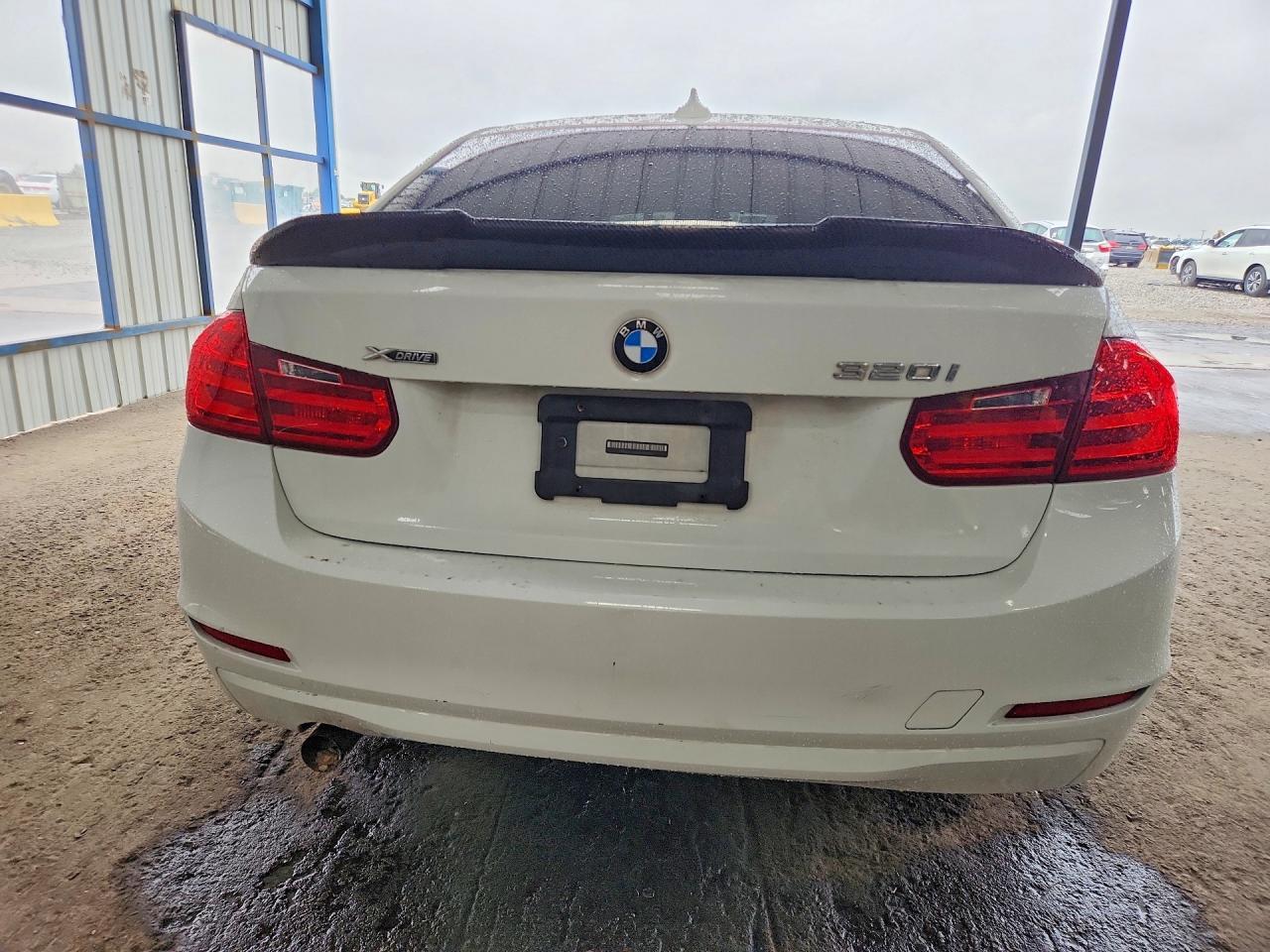 2015 BMW 320 I xDrive - zdjęcie 6