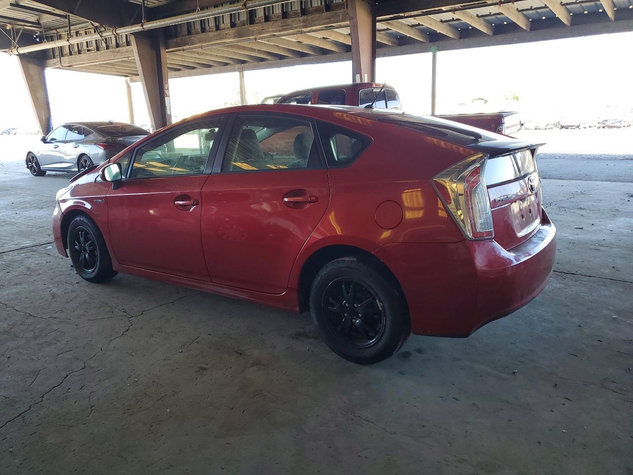 2013 Toyota Prius Two - zdjęcie 2