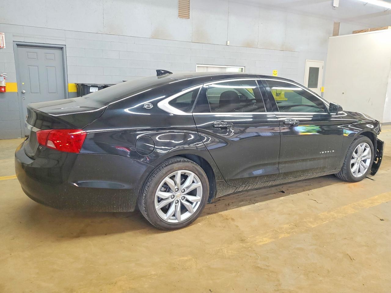 2020 Chevrolet Impala Lt - zdjęcie 3