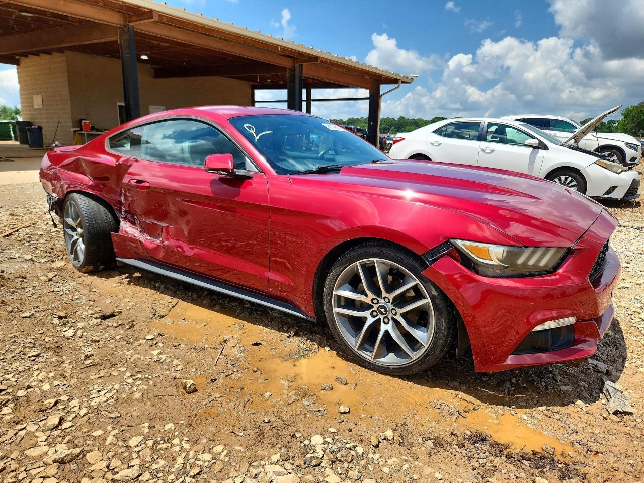 2016 Ford Mustang - zdjęcie 4