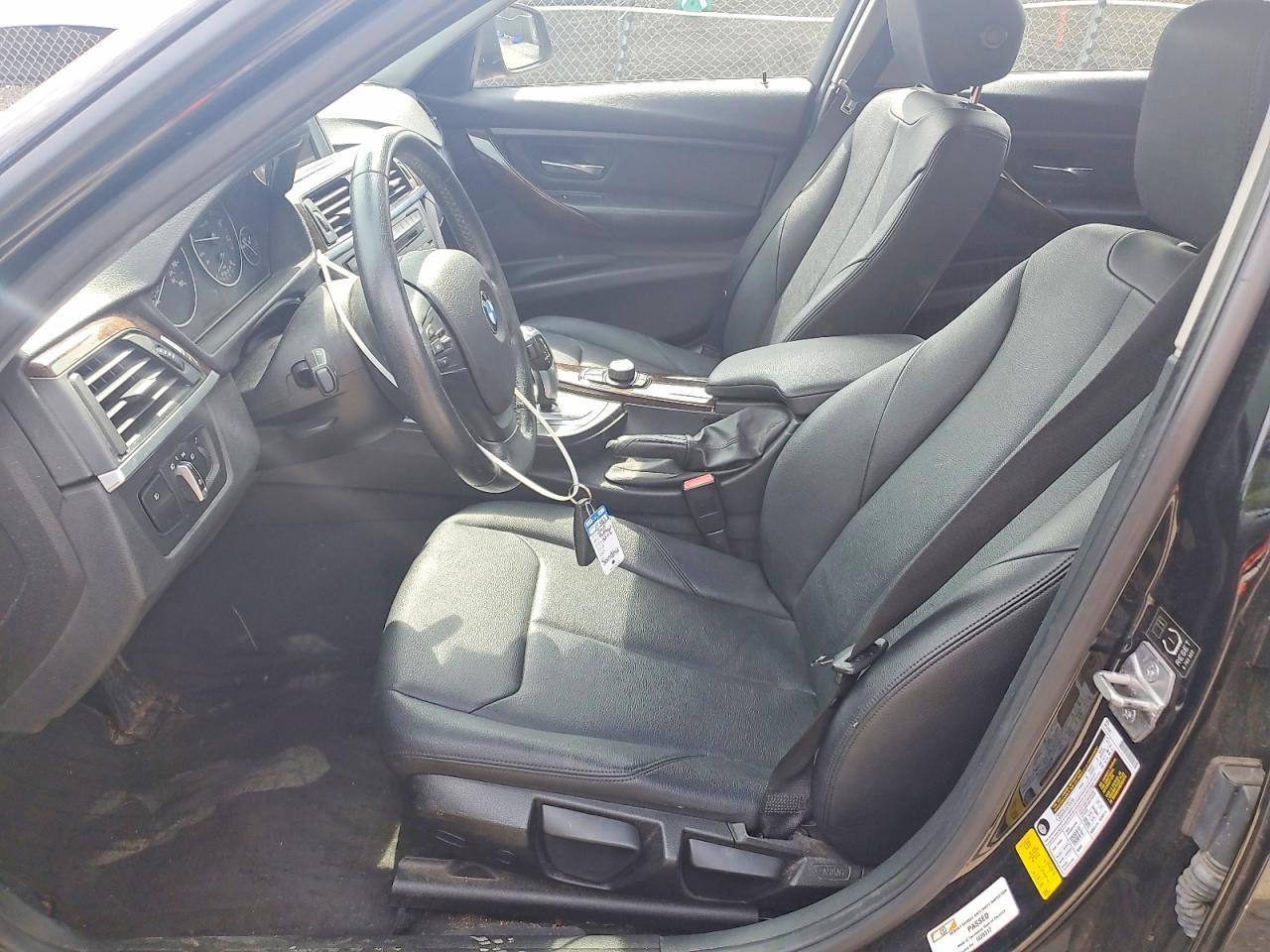 2015 BMW 320 I - zdjęcie 7