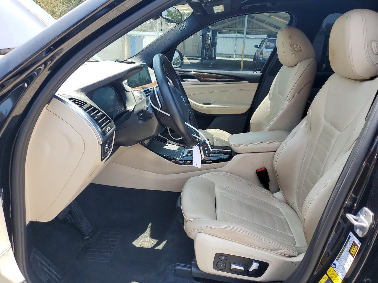 2021 BMW X3 xDrive30E - zdjęcie 7