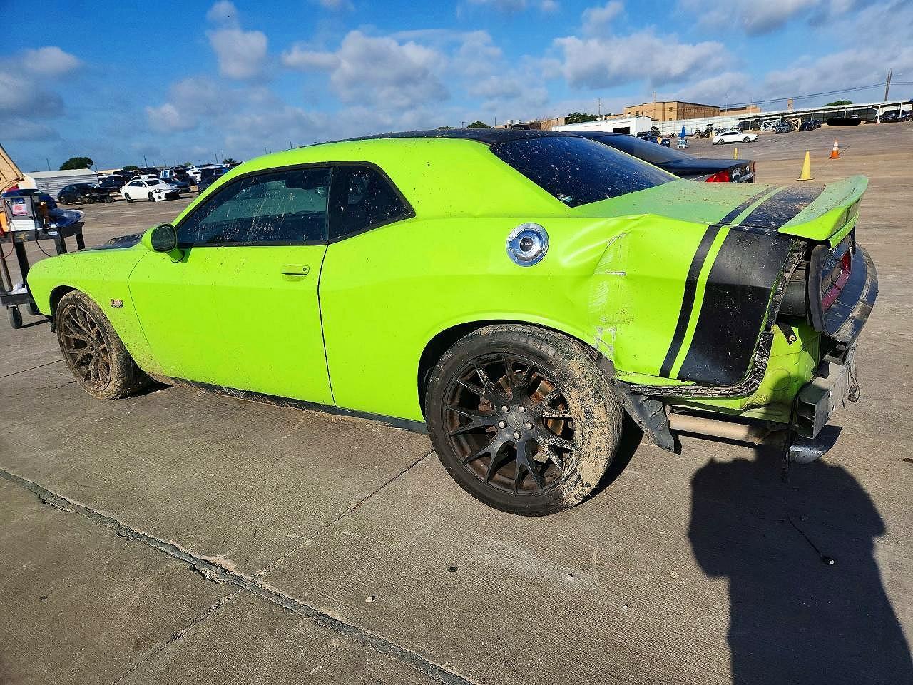 2015 Dodge Challenger Sxt - zdjęcie 2