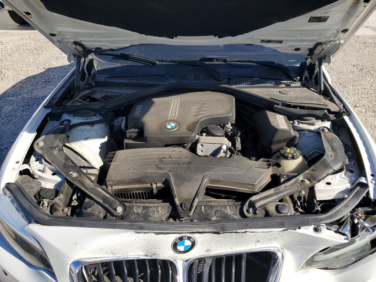 2015 BMW 228 I - zdjęcie 11