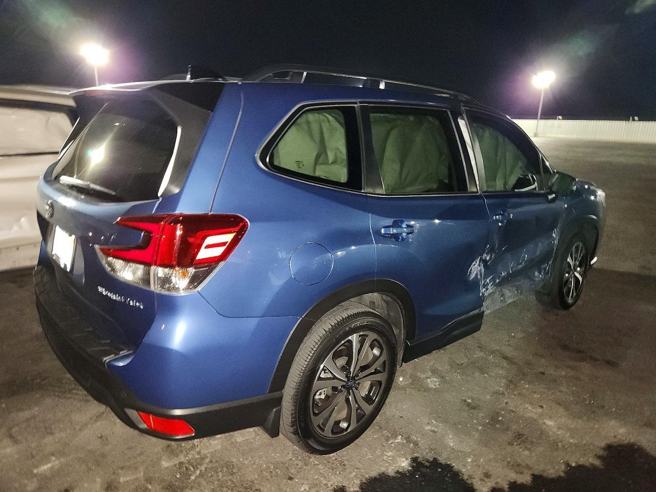 2024 Subaru Forester Limited - zdjęcie 3
