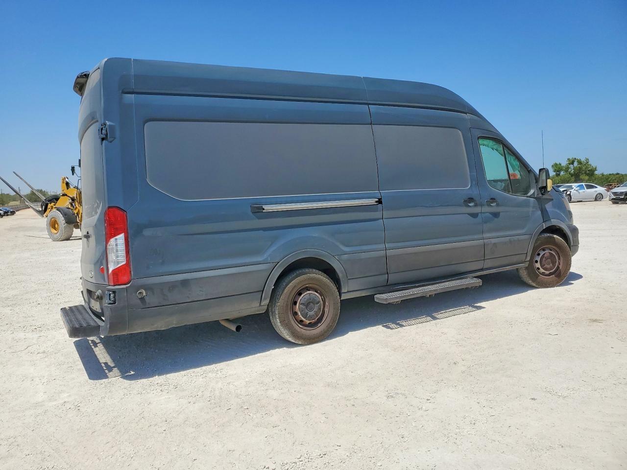 2020 Ford Transit T-250 - zdjęcie 3