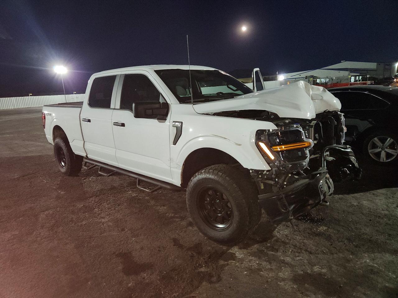 Ford F-150 - zdjęcie 4