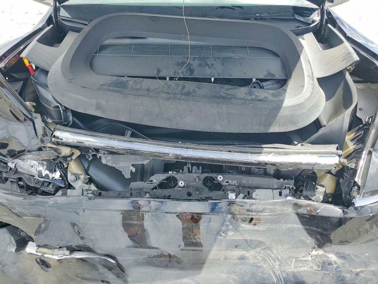 2026 Tesla Model Y - zdjęcie 11