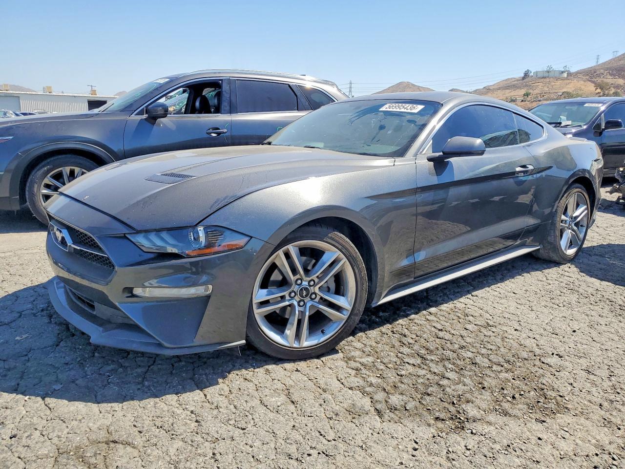 2020 Ford Mustang - zdjęcie główne