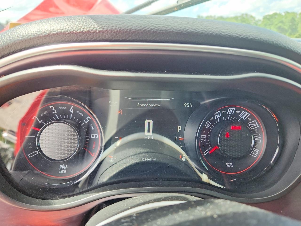 2016 Dodge Challenger Sxt - zdjęcie 9