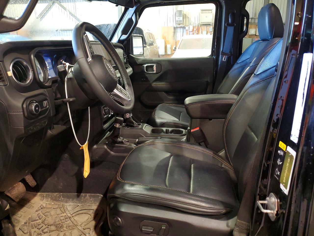 2025 Jeep Wrangler - zdjęcie 7