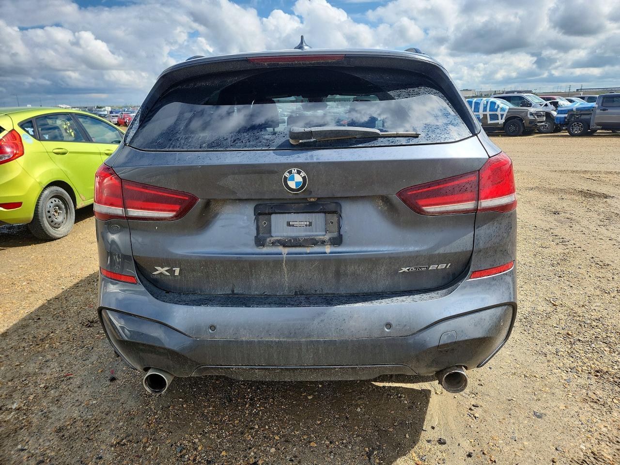 2021 BMW X1 xDrive28I - zdjęcie 6