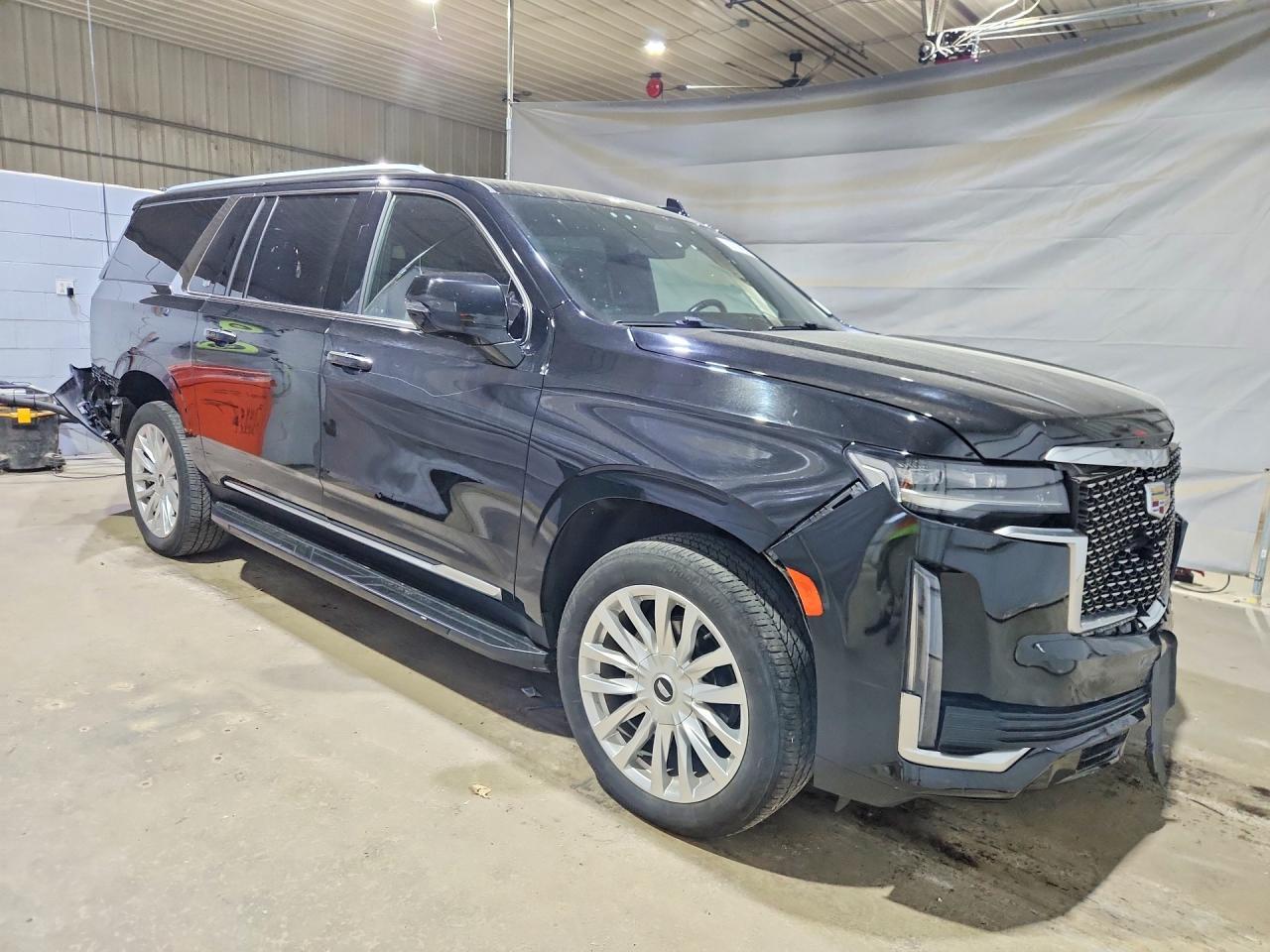 2023 Cadillac Escalade Esv Luxury - zdjęcie 4