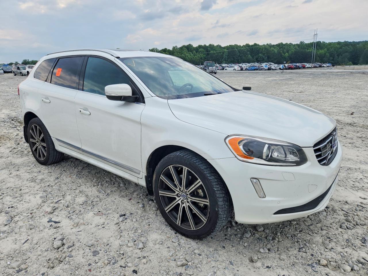 2015 Volvo Xc60 T6 Platinum - zdjęcie 4