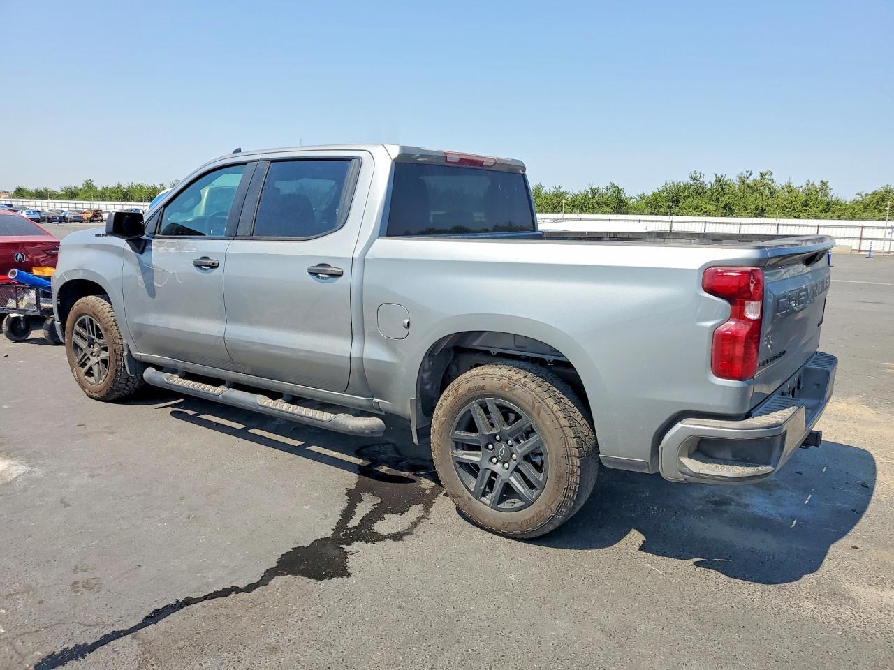 2026 Chevrolet Silverado C1500 Custom - zdjęcie 2