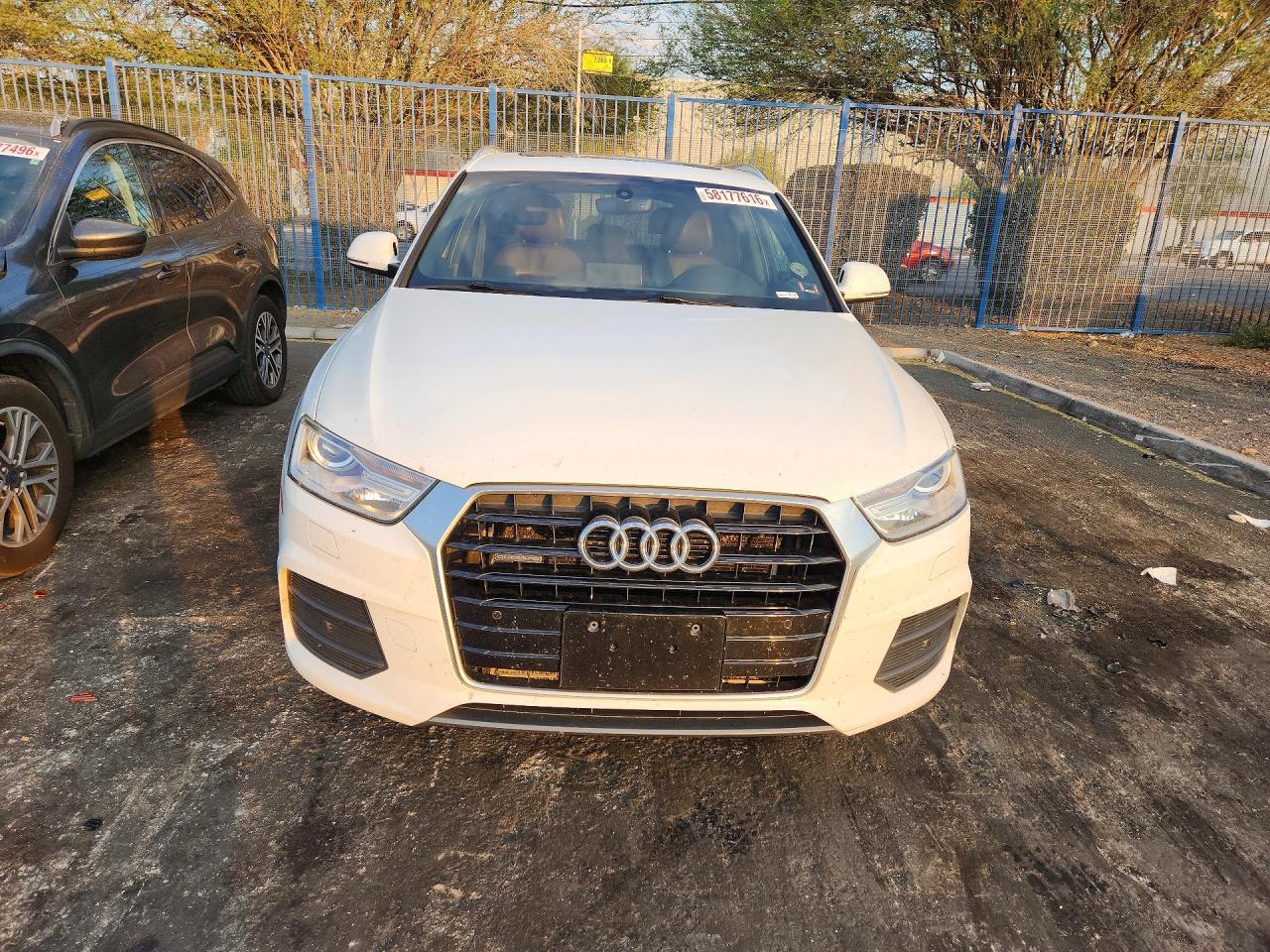 2016 Audi Q3 Premium Plus - zdjęcie 5