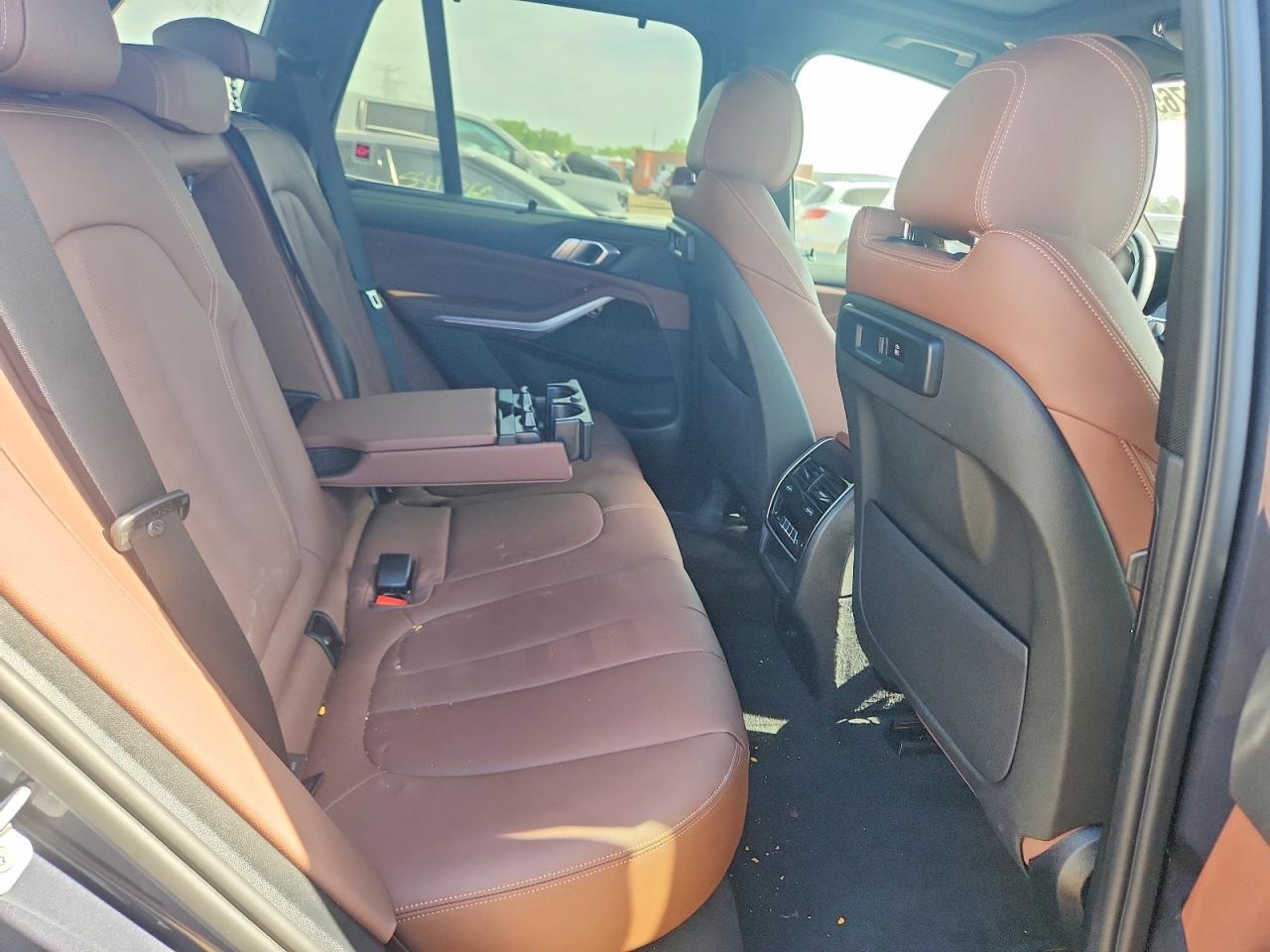 2022 BMW X5 xDrive40I - zdjęcie 10