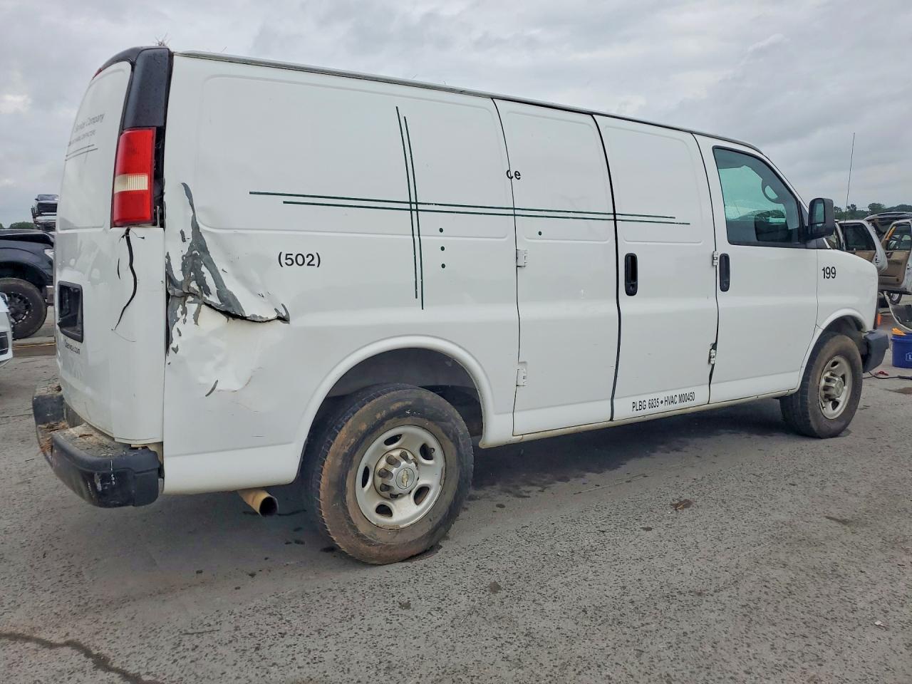 2014 Chevrolet Express G2500 - zdjęcie 3