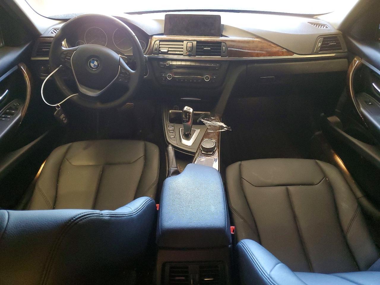 2015 BMW 328 Xi - zdjęcie 8