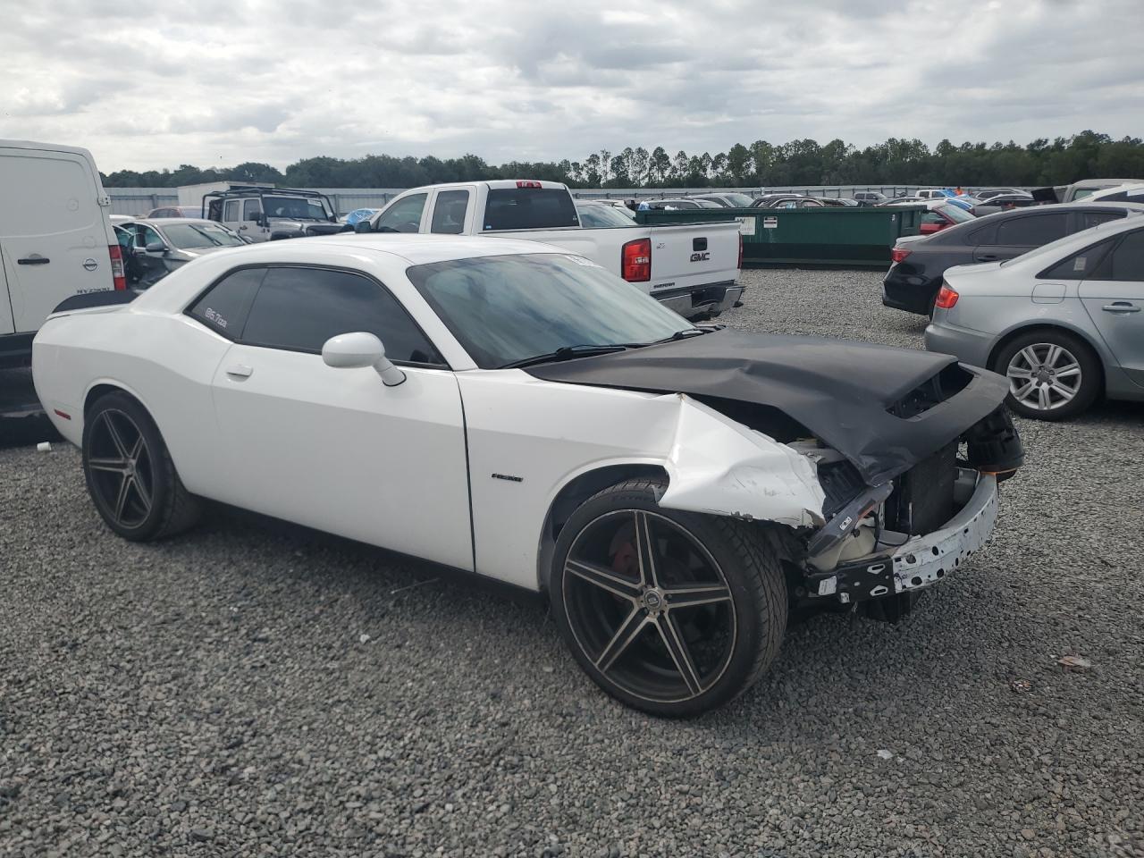 2017 Dodge Challenger R - zdjęcie 4