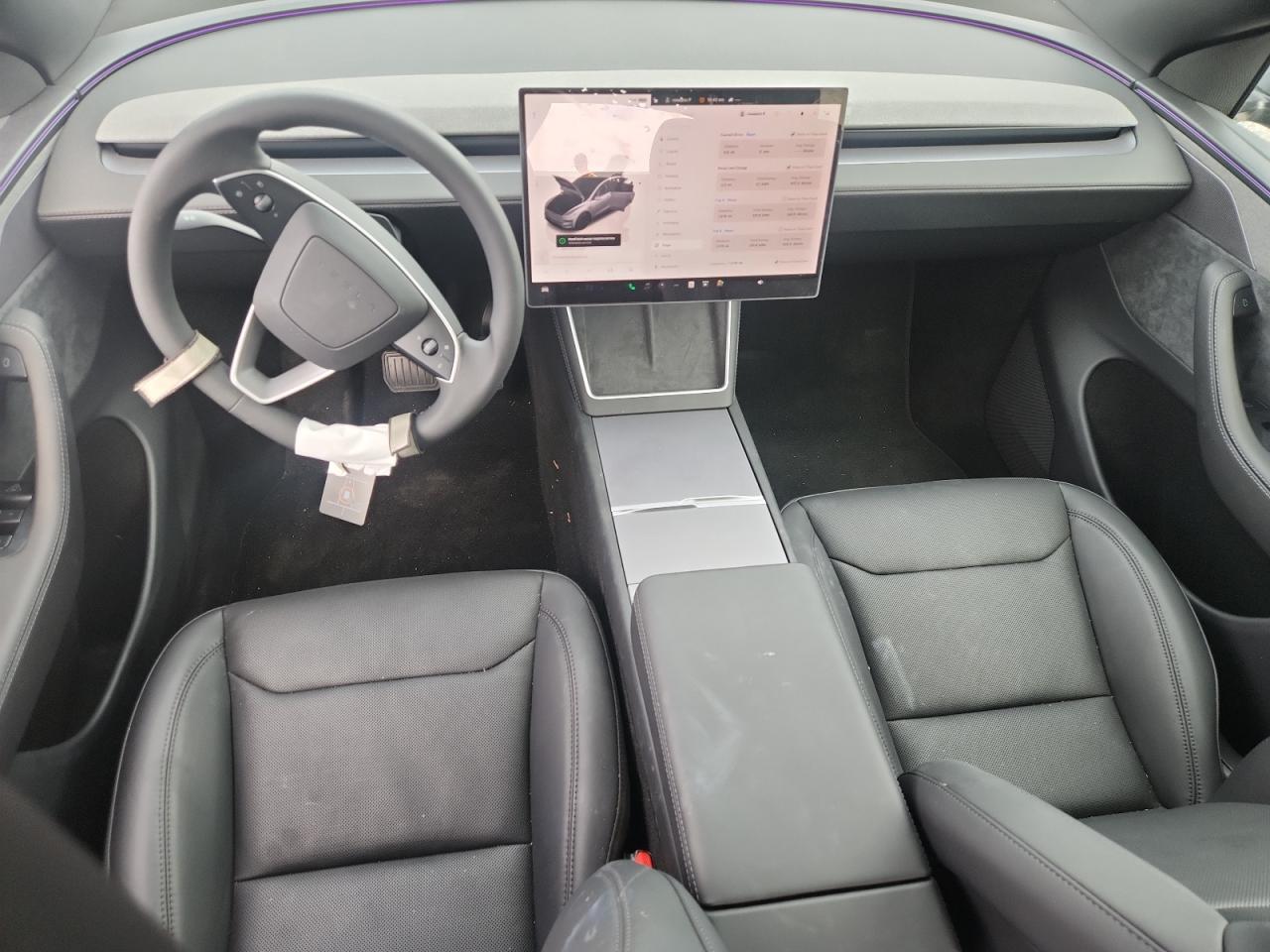 2026 Tesla Model Y - zdjęcie 8