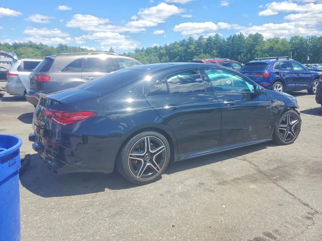 2022 Mercedes-Benz Cla Amg 35 4Matic - zdjęcie 3