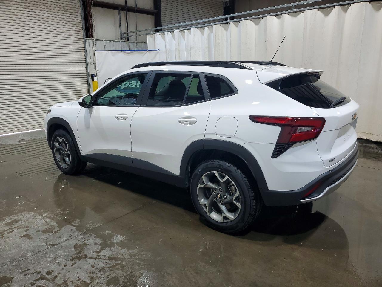 2025 Chevrolet Trax 1Lt - zdjęcie 2