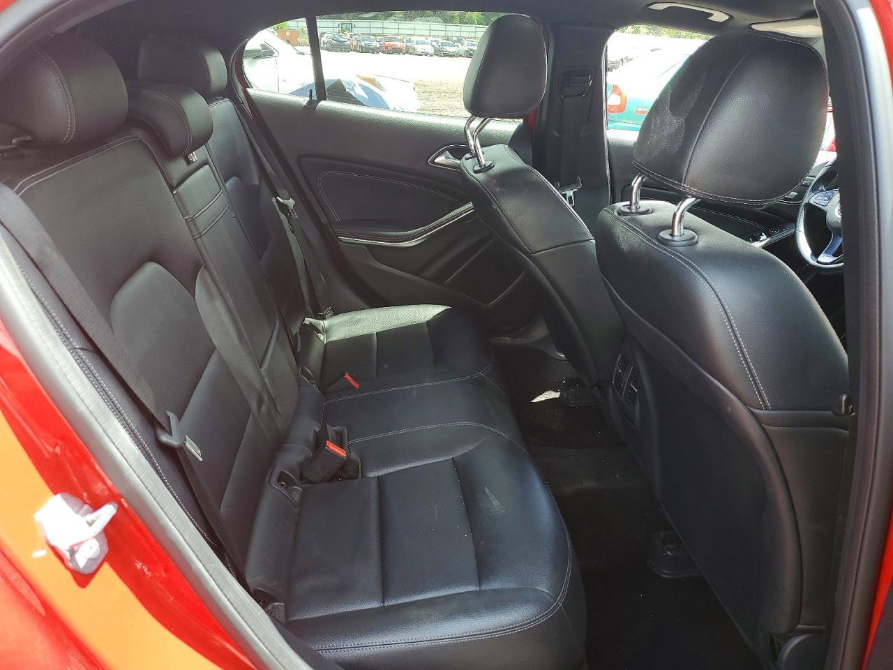2019 Mercedes-Benz Gla 250 - zdjęcie 10