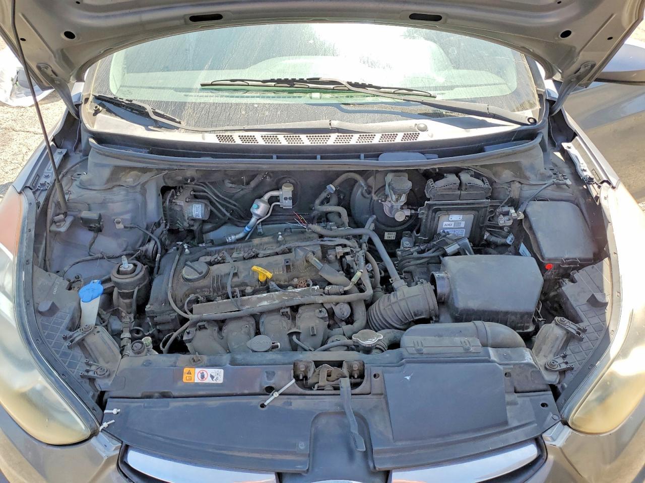 2013 Hyundai Elantra Gls - zdjęcie 11