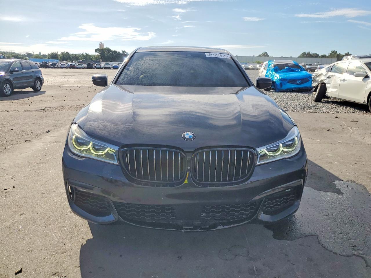 2016 BMW Seria 7 750i - zdjęcie 5