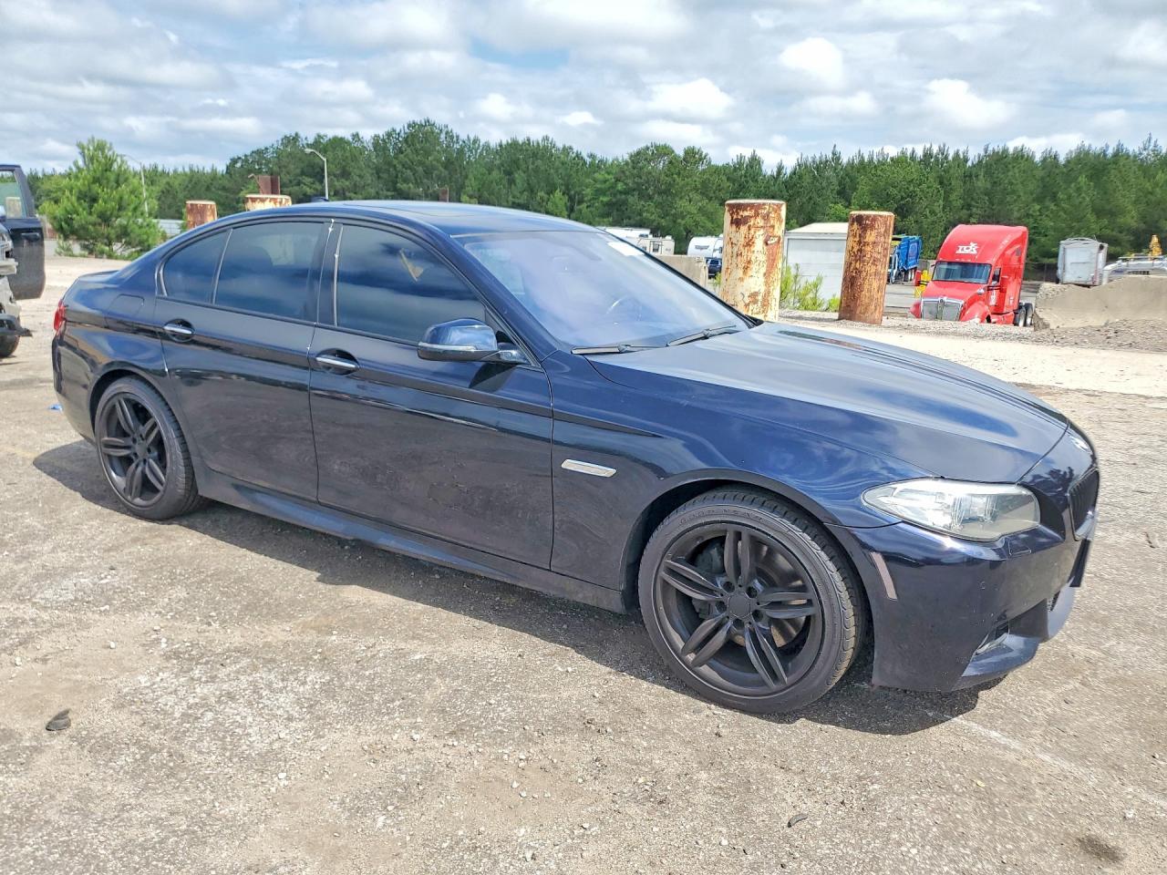2014 BMW 550 Xi - zdjęcie 4