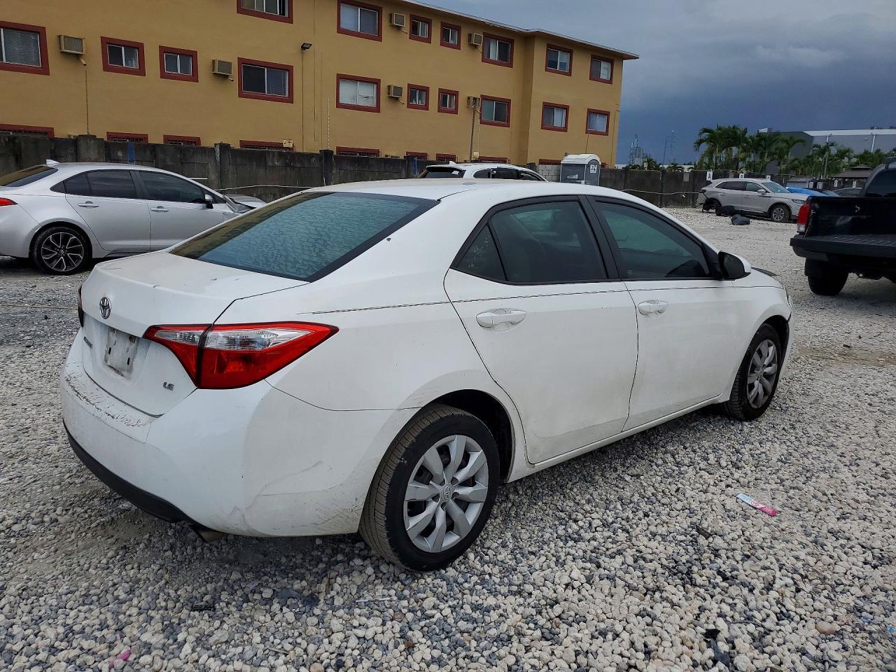 2016 Toyota Corolla Le - zdjęcie 3