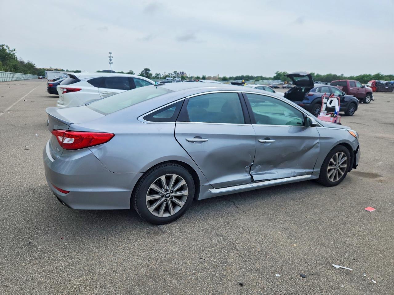 2017 Hyundai Sonata Limited - zdjęcie 3