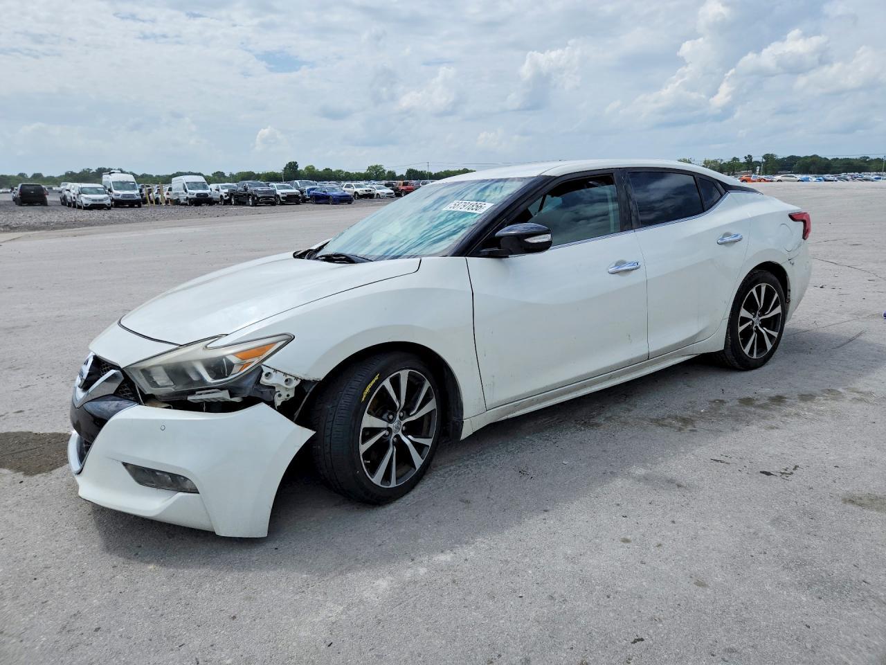 Nissan Maxima - zdjęcie 1
