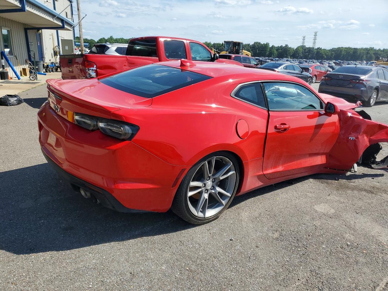 2021 Chevrolet Camaro Lt - zdjęcie 3