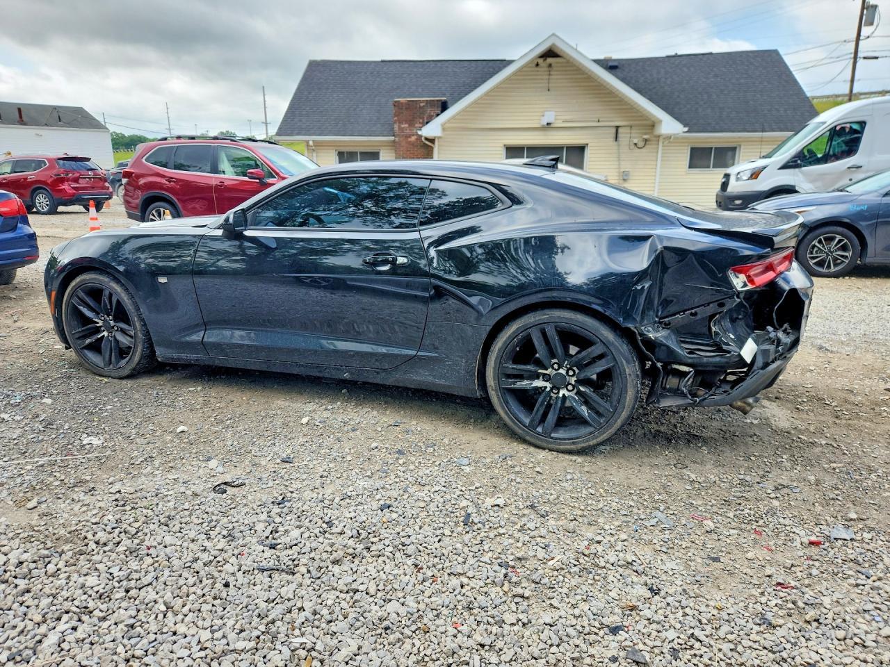 2016 Chevrolet Camaro Lt - zdjęcie 2