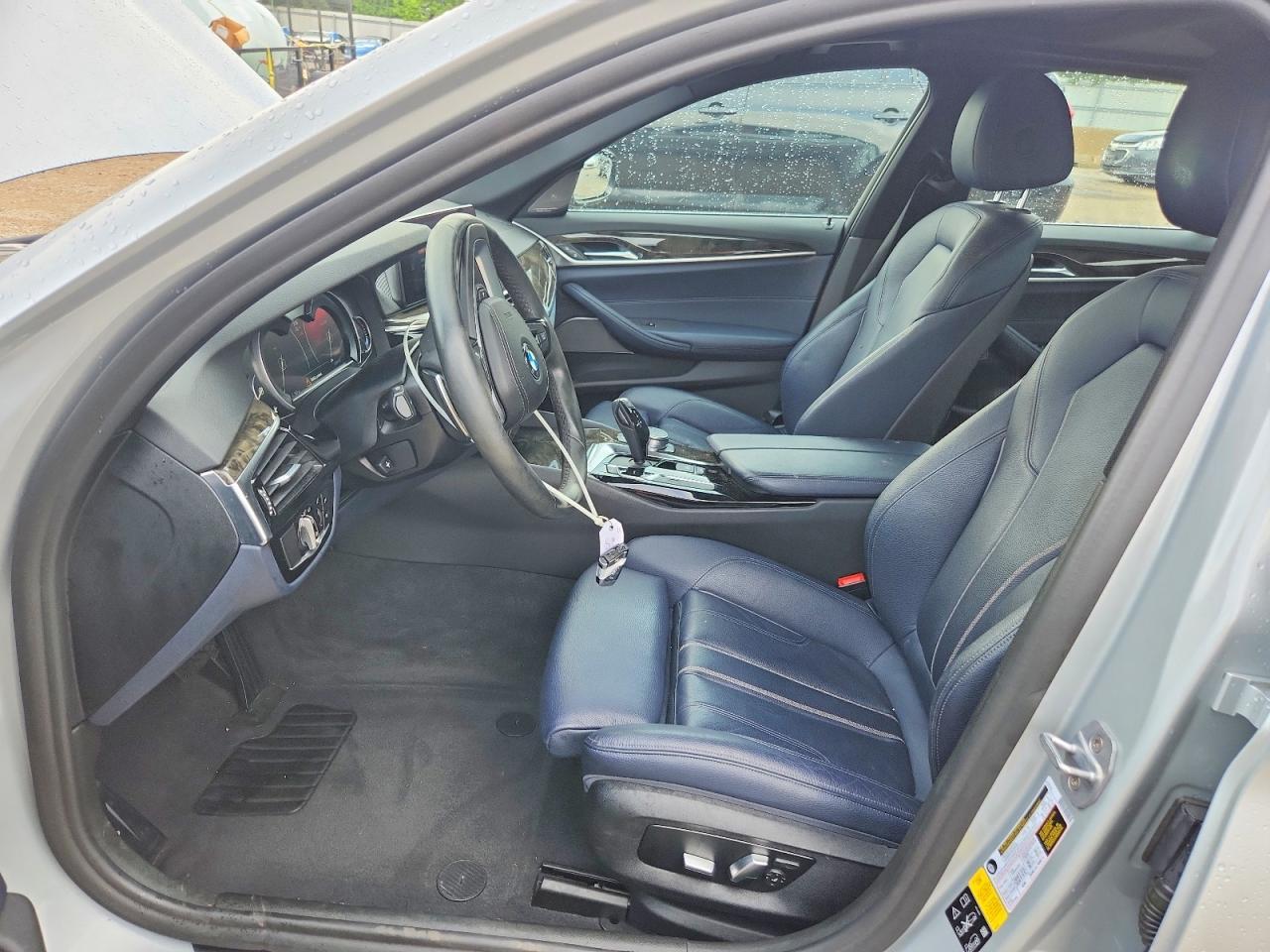 2019 BMW 530 Xi - zdjęcie 7