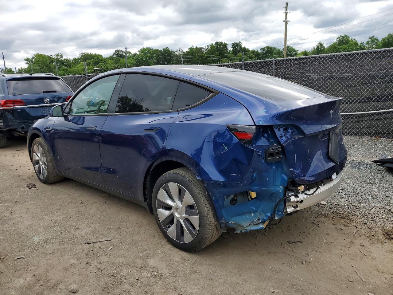 2023 Tesla Model Y - zdjęcie 2