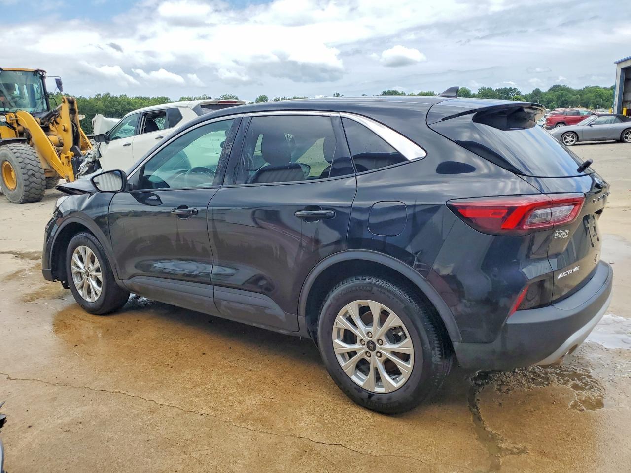 2024 Ford Escape Active - zdjęcie 2