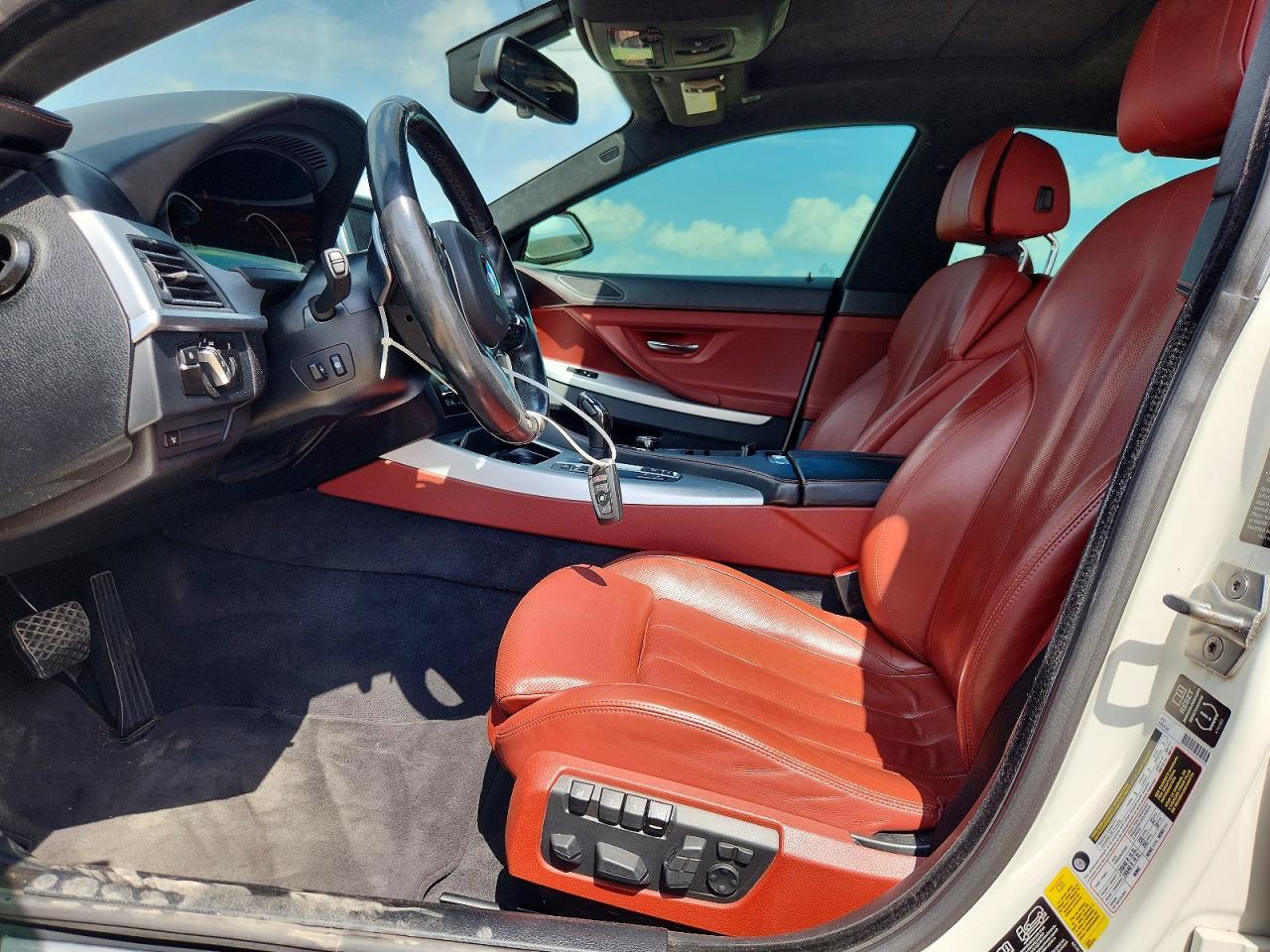 2014 BMW Seria 6 640i - zdjęcie 7
