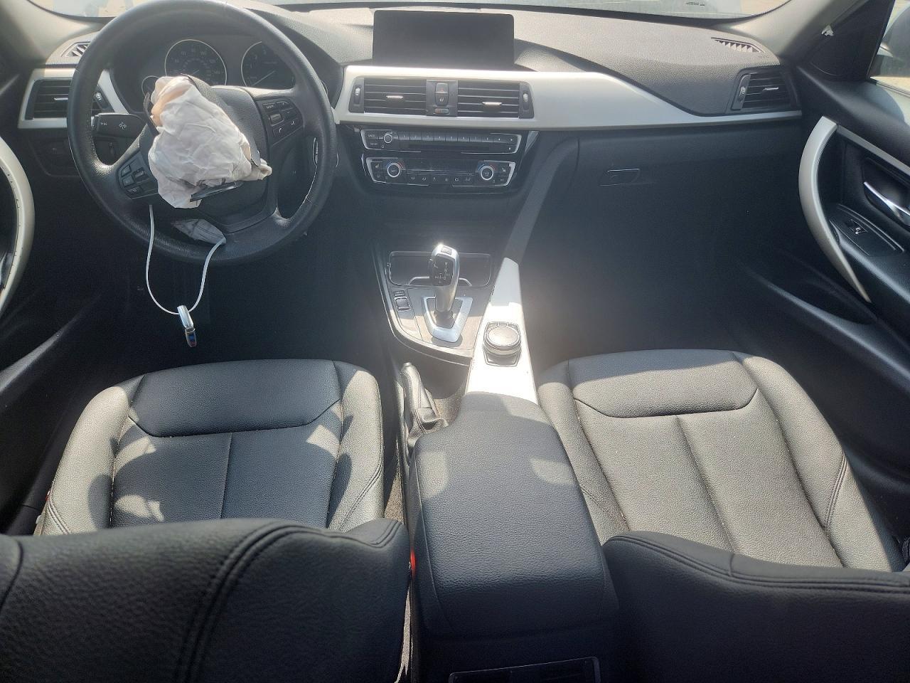 2018 BMW 320 I - zdjęcie 8