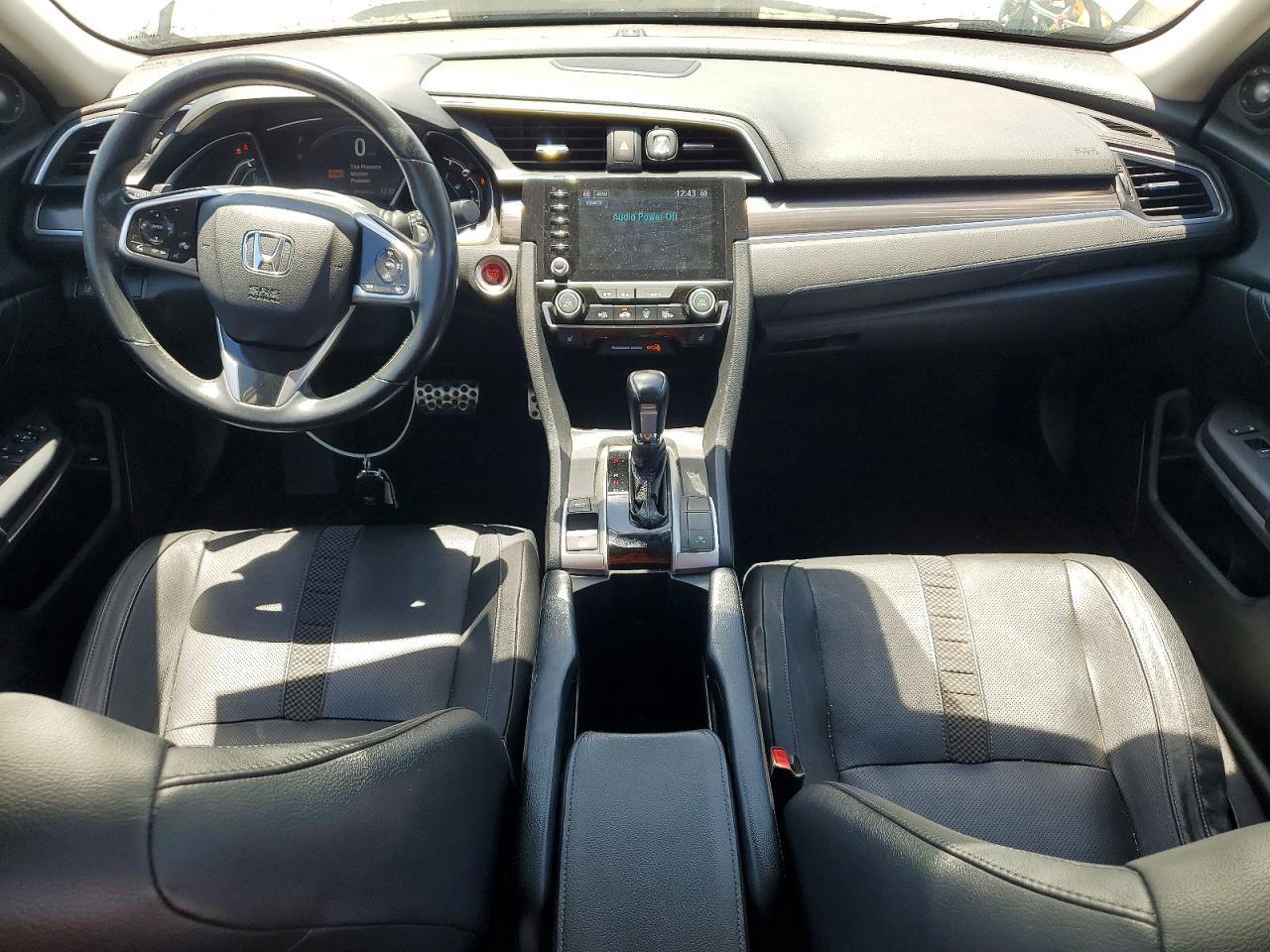 2020 Honda Civic Touring - zdjęcie 8