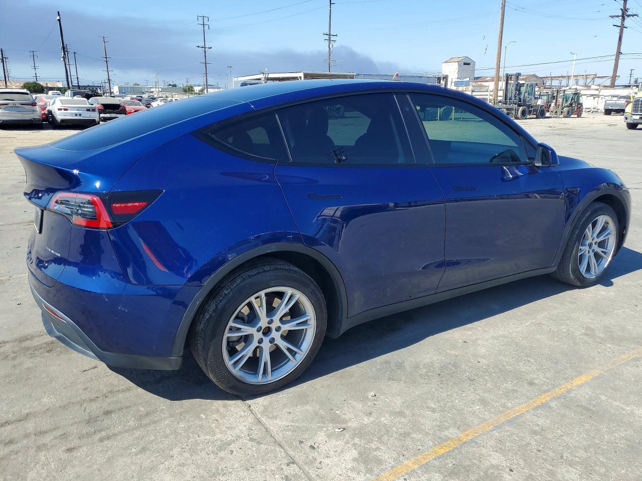 2023 Tesla Model Y - zdjęcie 3